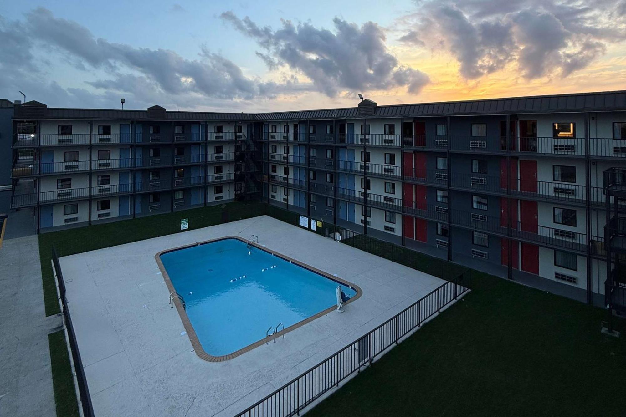 Days Inn By Wyndham Kenner/New Orleans Airport South Luaran gambar